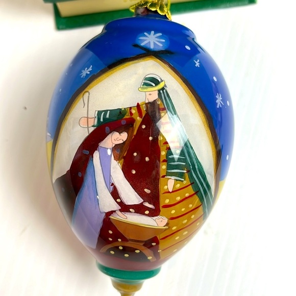 Pier 1 Imports hand painted ornament nativity 2018 - Picture 2 of 5